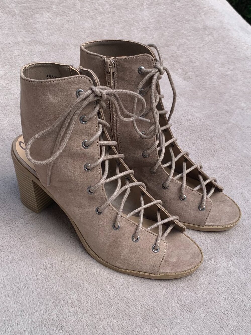 American Rag Savanah Lace-Up Open Toe Open Back Block Heel Booties Sz 8 NWOT